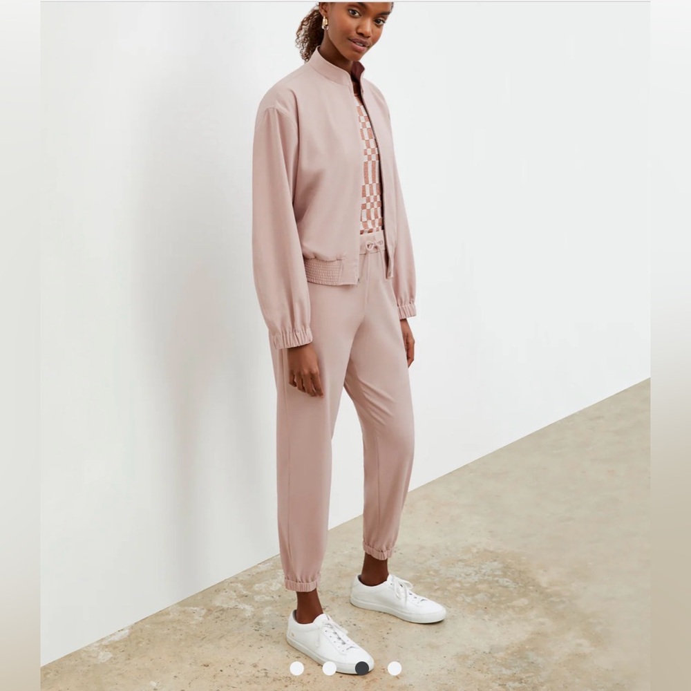 NWT M.M. LaFleur The Delaney Jogger OrigamiTech | Blush | Size Large